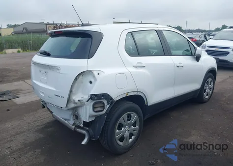 2015 Chevrolet Trax 1Ls z USA, uszkodzony, nr VIN KL7CJKSB1FB070752